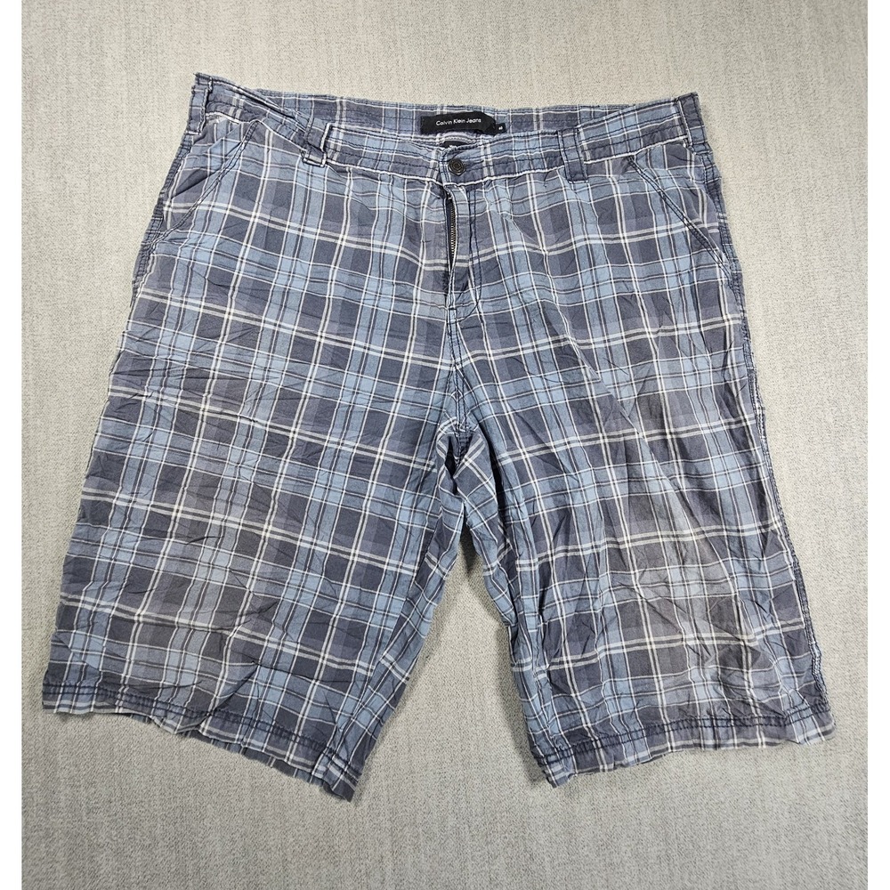 Calvin‎ Klein Jeans Men's Blue Plaid Short Size  40